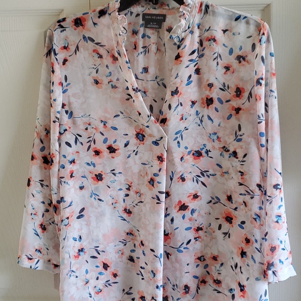 Van Heusen 👚 blouse